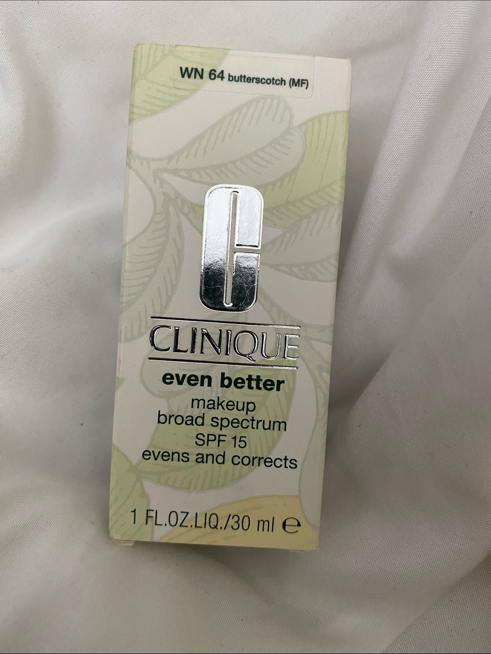 Clinique Even Better Makeup SPF 15 - Butterscotch (WN 64)